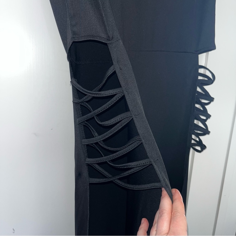 Sleeveless Open Sided Maxi Black Dress - Picture 6 of 15